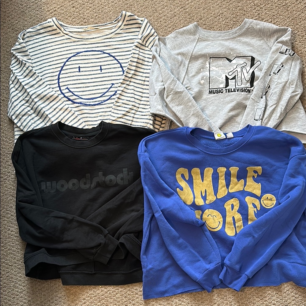 Graphic Sweatshirt Bundle